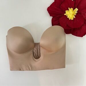 FINE LINES Intimates Beige Wide Front Extreme Plunge 3D Cups Medium Support